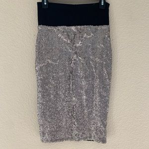 Bebe Sequins Penci Skirt